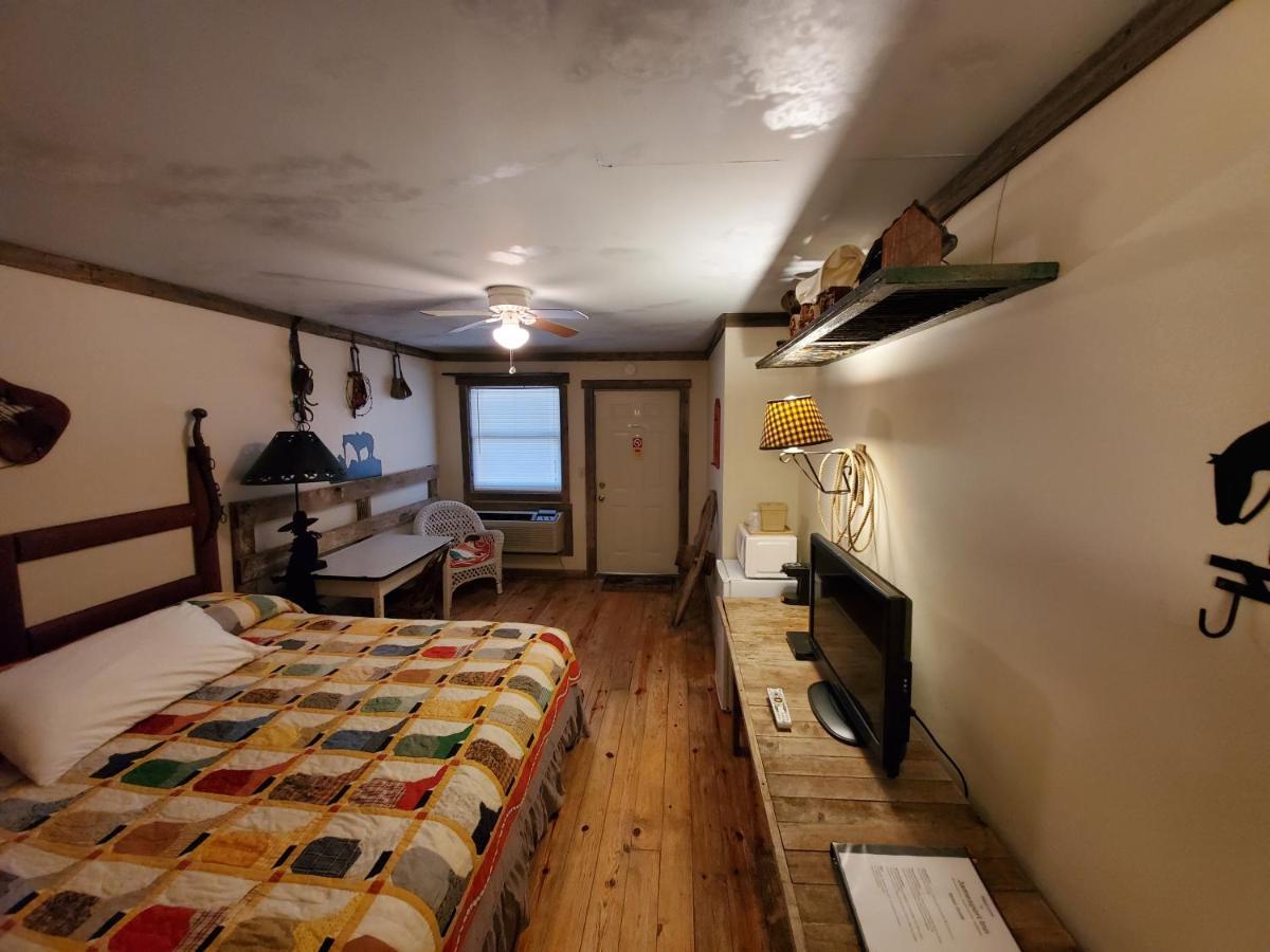 Jamesport Inn Extérieur photo